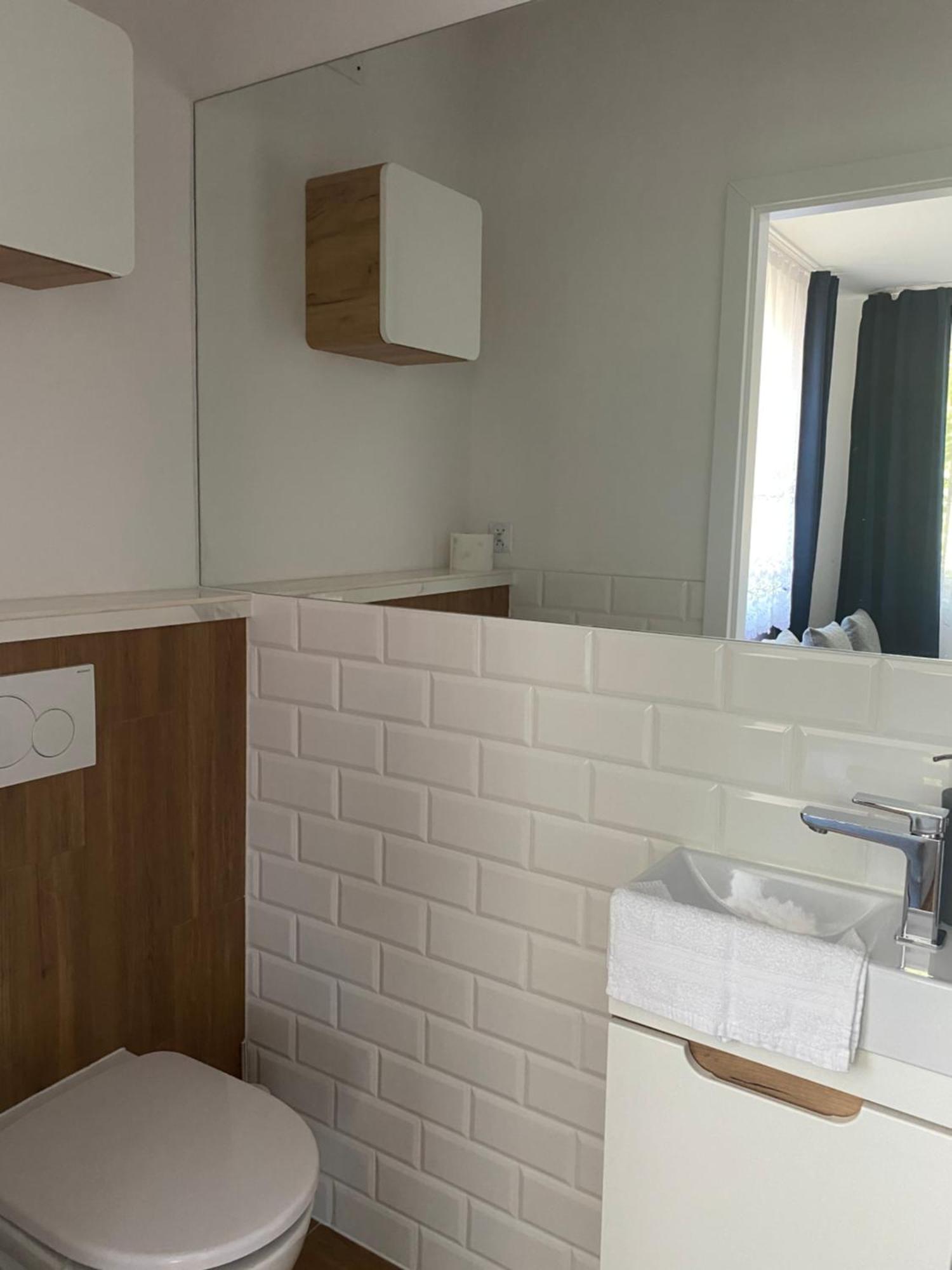 Pokoje Goscinne Bursztyn Miedzyzdroje Chambre photo